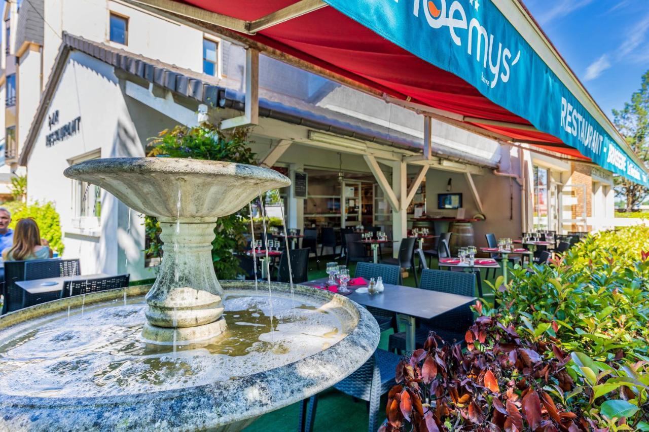 Logis Hotel Noemys Brive - Restaurant Le Teinchurier Buitenkant foto