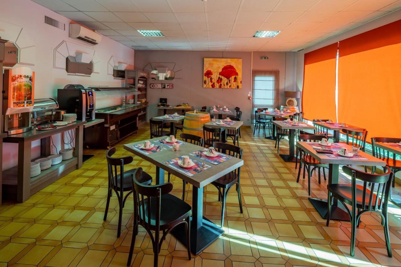 Logis Hotel Noemys Brive - Restaurant Le Teinchurier Buitenkant foto