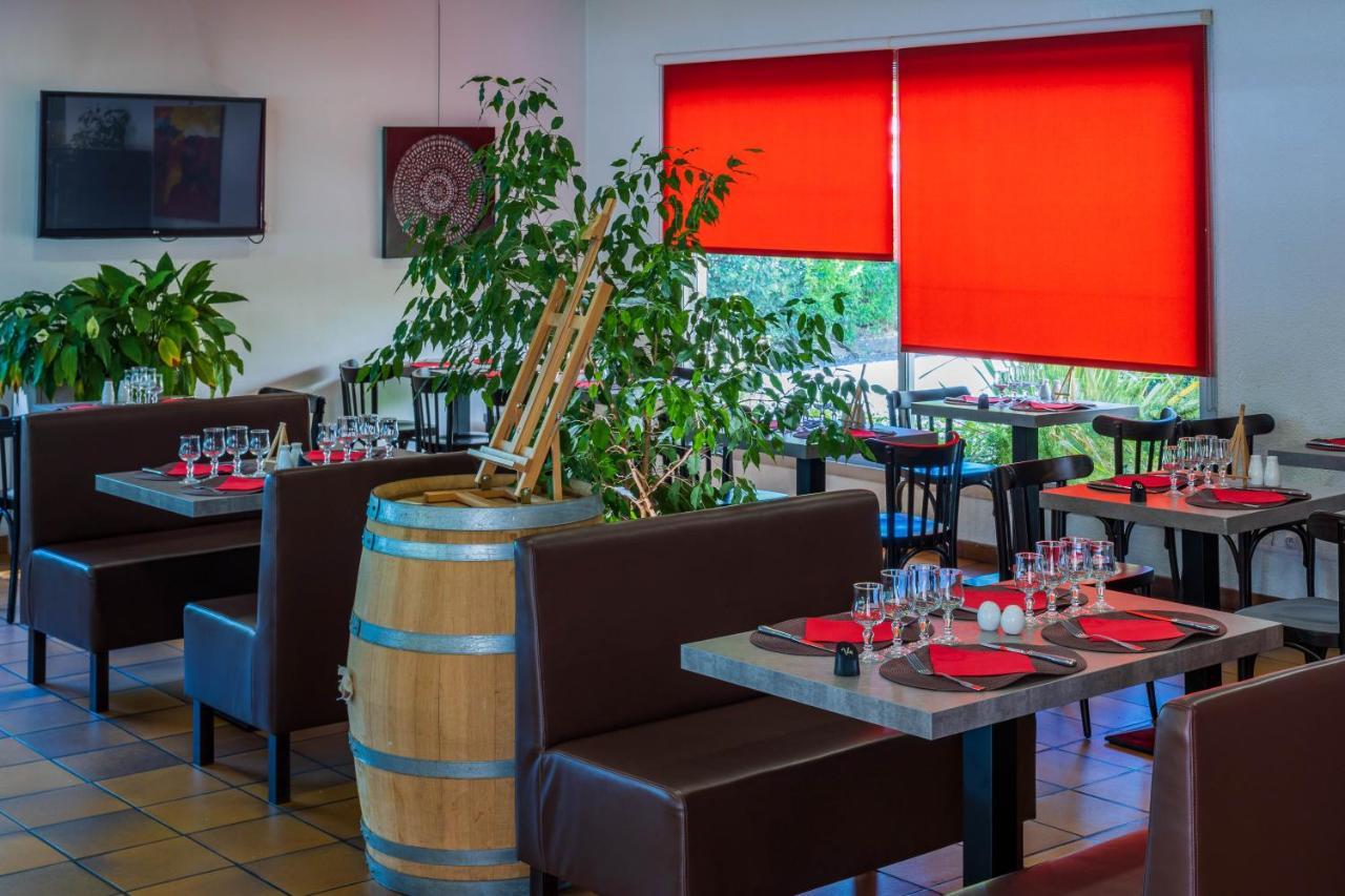 Logis Hotel Noemys Brive - Restaurant Le Teinchurier Buitenkant foto